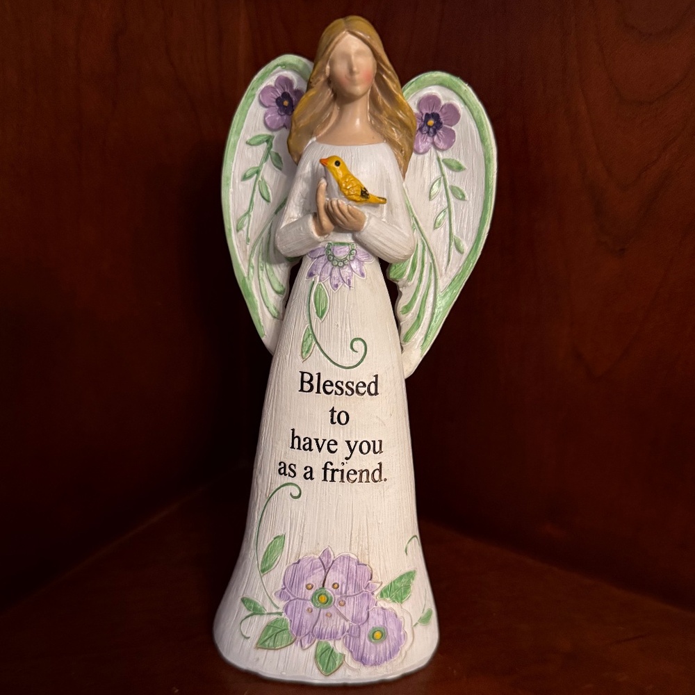 🎉 Shelf sitter friend Angel